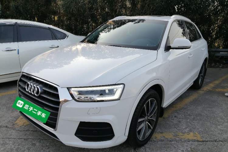 Used Audi Q3 2016 40 TFSI quattro all-wheel drive style model