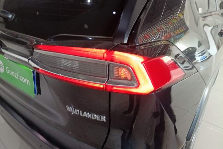 Used Toyota Wildlander 2020 2.0L CVT Two-Wheel Drive Leading Edition
