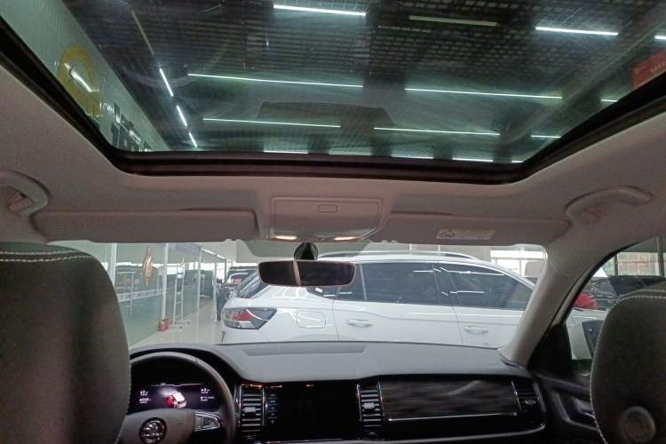 Used Skoda Kodiaq 2021 TSI330 7-Seater Two-Wheel-Drive Luxury Plus Edition