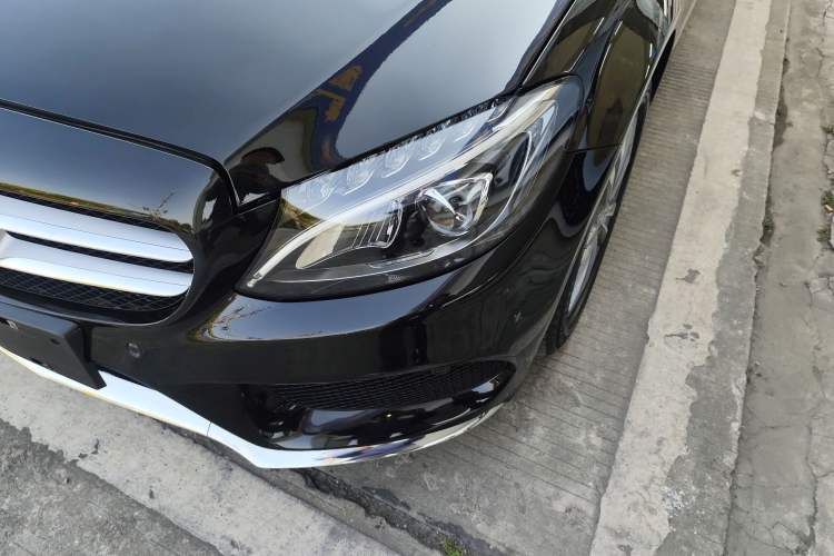 Used Mercedes-Benz C-Class 2017 Facelift C 200 L Sport Edition