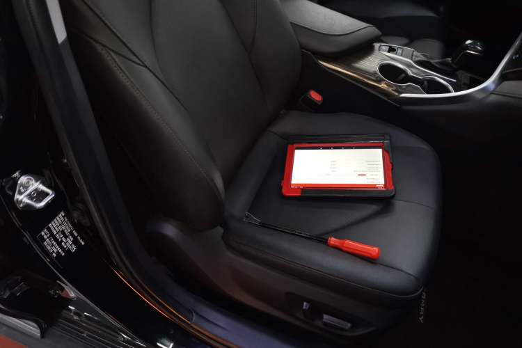 Used Toyota Camry 2019 Revised Version 2.0G Luxury Edition