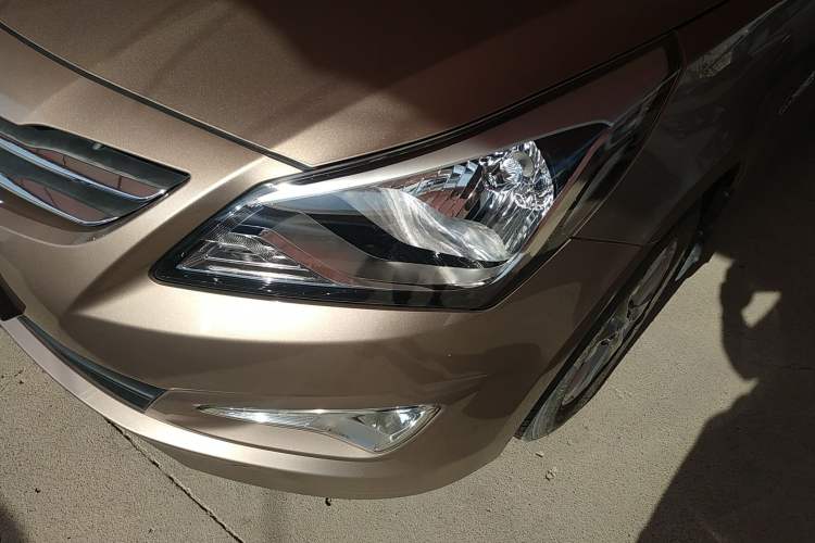 Used Hyundai Verna 2014 1.4L Manual Smart GLS Trim
