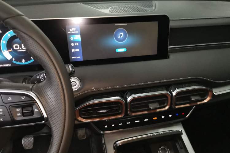 Used JETOUR X70 PLUS 2021 1.5T Manual Lin 5-Seater