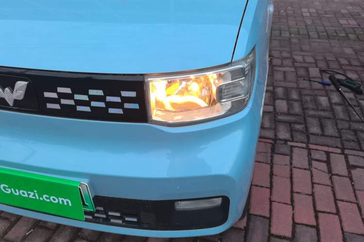 Used Wuling Hongguang MINIEV 2020 Freedom Version Lithium Iron Phosphate
