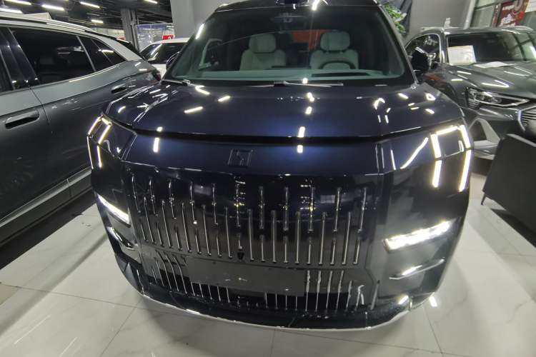 Used Zeekr 009 2024 Six-Seat Executive Version 4WD 108 kWh
