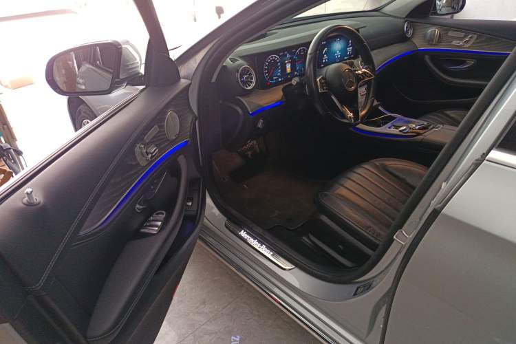 Used Mercedes-Benz E-Class 2021 E 300 L Premium Edition
