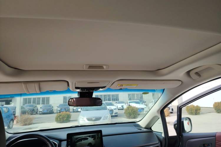 Used Honda Elysion 2022 2.0L eHEV Prestige Edition
