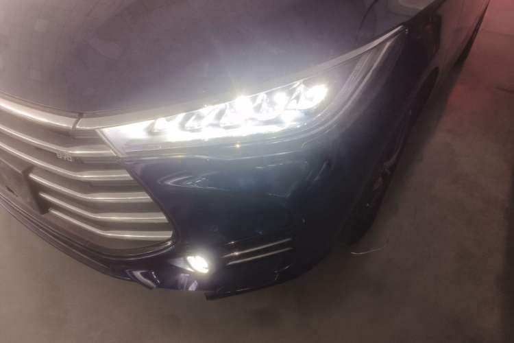 Used BYD Song MAX 2017 1.5T Automatic Smart Connect Prestige 7-Seater
