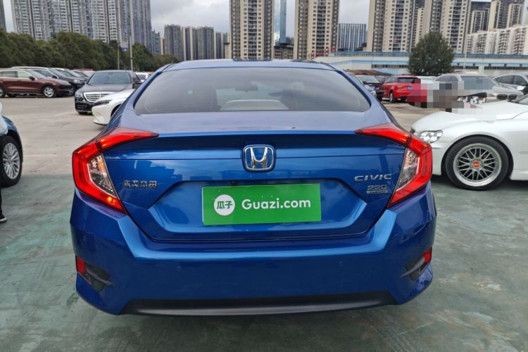 Used Honda Civic 2016 220TURBO CVT Luxury Edition
