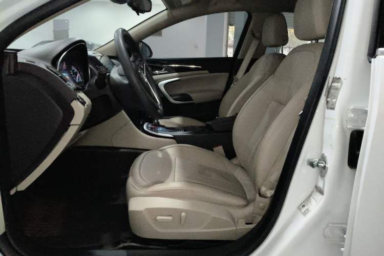 Used Buick Regal 2015 2.0L Elite Fashion Edition
