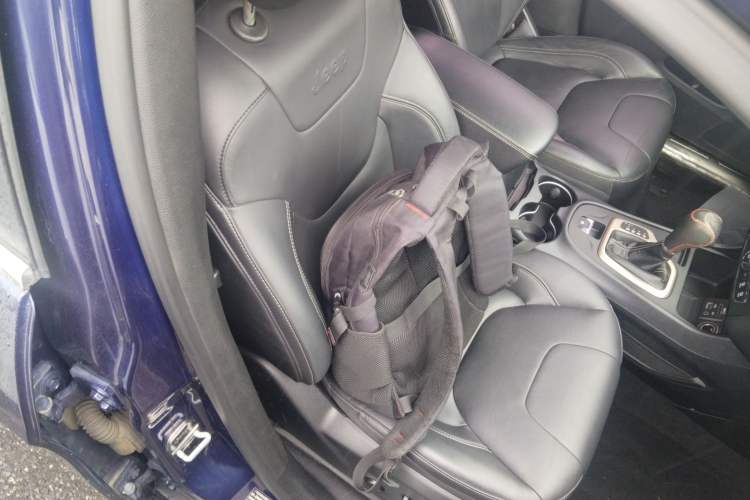 Used  Cherokee 2016 2.0L Superior Edition
