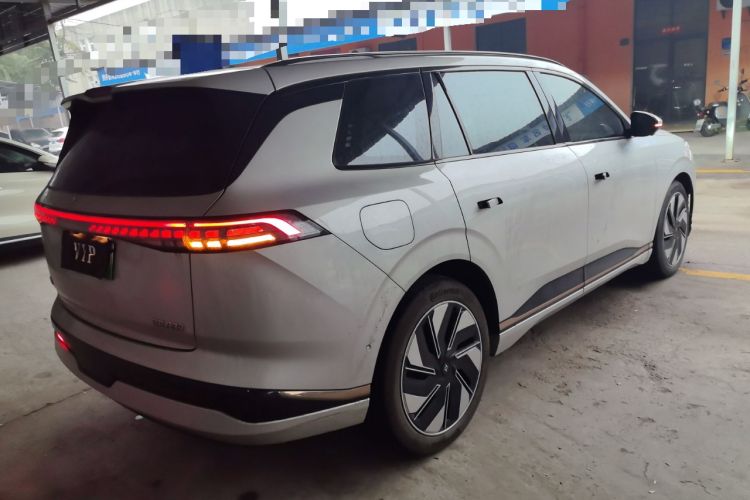 Used  eπ008 2024 210Max Range-Extended Version 6 Seats