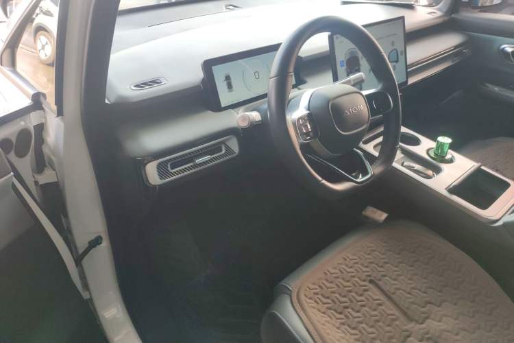 Used AION Y 2023 Plus 510 Smart Edition