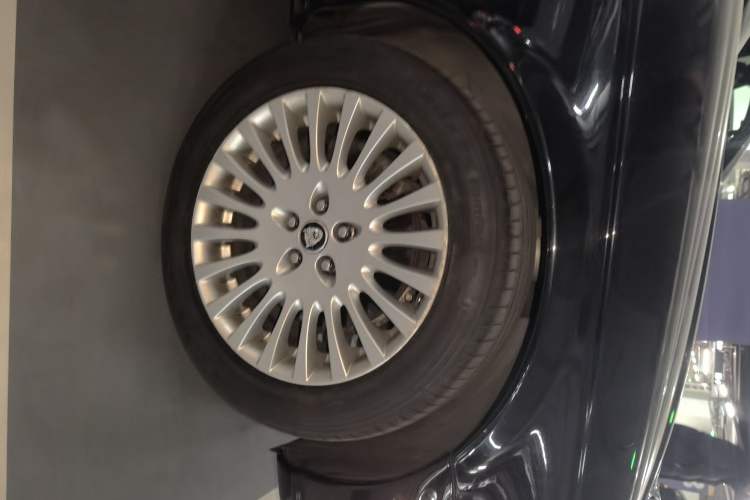 Used Jaguar XJ 2005 XJ6L 3.0