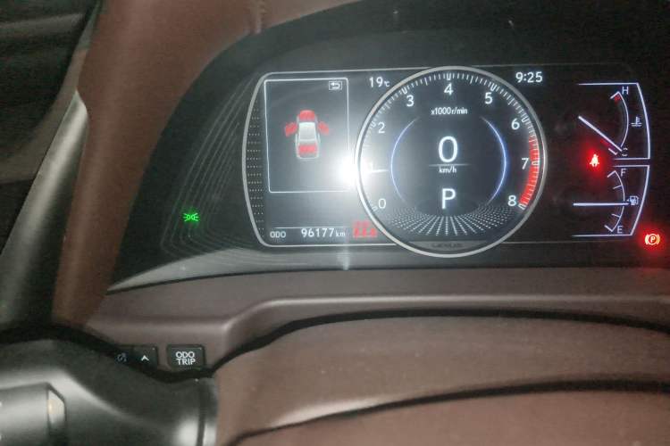 Used Lexus ES 2018 200 Excellence Edition China V Standard
