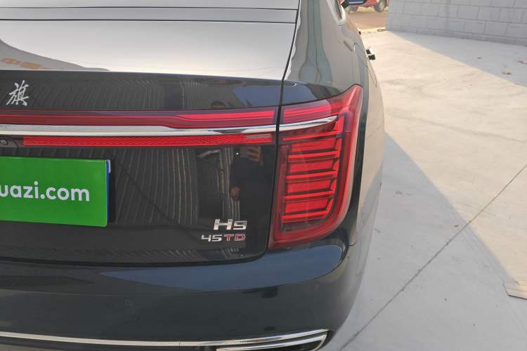 Used Hongqi H9 2023 2.0T Smart Connect Flagship Edition
