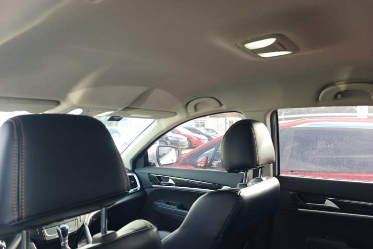 Used Dongfeng Aeolus AX7 2016 1.4T Manual ZhiShang Model
