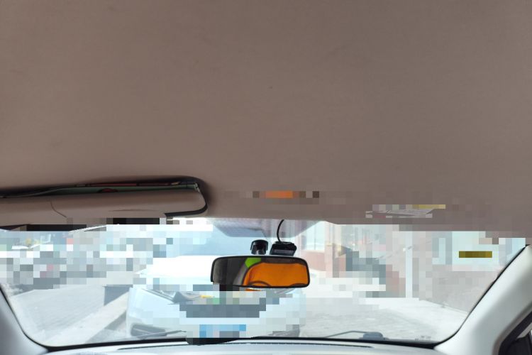 Used Roewe Clever 2021 302 km New Four-Seater Super-Efficient Version