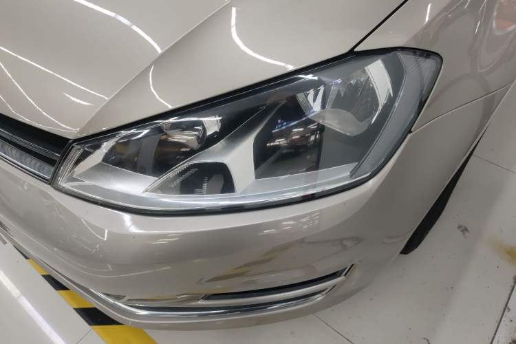 Used Volkswagen Golf 2015 1.4TSI Automatic Comfort Model
