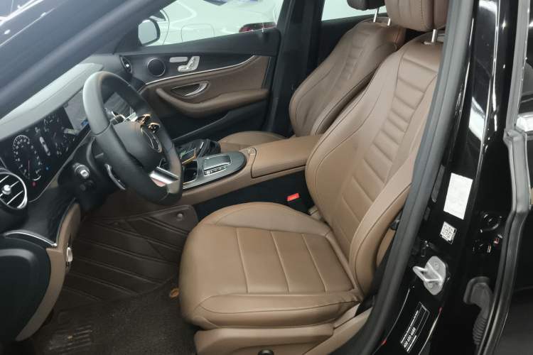 Used Mercedes-Benz E-Class 2021 Restyled E 300 L Sporty and Stylish Edition
