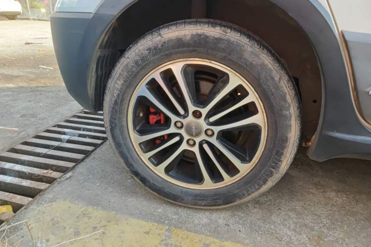 Used Haval H1 2015 1.5L Manual Luxury Model