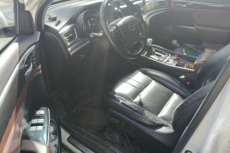 Used GAC Trumpchi GS8 2017 320T Two-Wheel Drive Prestige Version (7 Seats)
