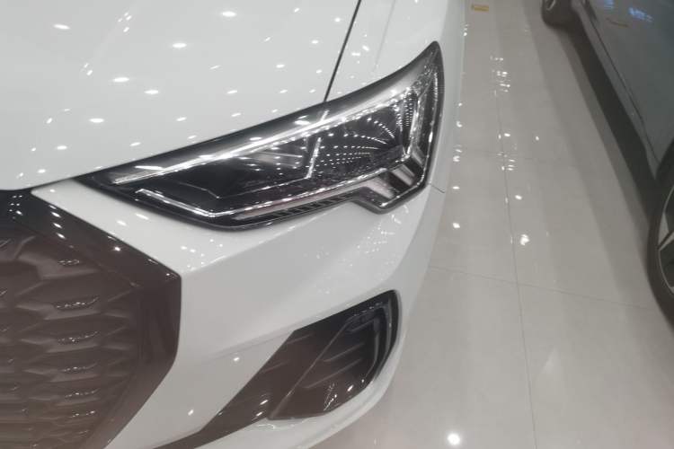 Used Audi Q3 Sportback 2023 35 TFSI Ambition (1.4T)
