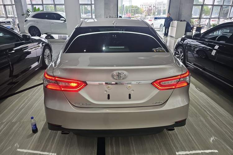 Used Toyota Camry 2021 2.0G Luxury Edition
