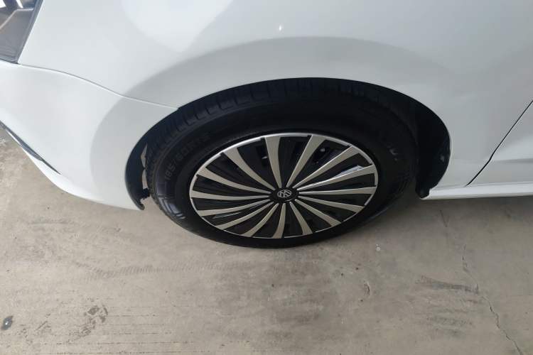 Used Volkswagen Polo 2018 1.5L Automatic Enjoyment Model
