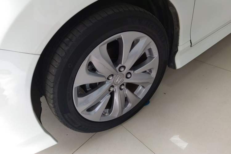 Used Honda Jade 2017 1.8L Automatic Classic Edition 5 seats