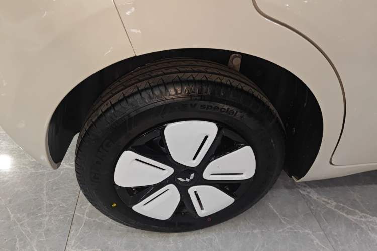 Used Wuling Hongguang MINIEV 2025 Four-Door Version Advanced Edition