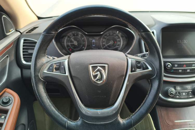 Used Baojun 560 2017 Rhythmic Edition 1.5T Manual Premium Model
