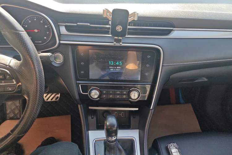 Used MG 6 2017 20T Automatic Luxury Smart Connect Version China V Standard