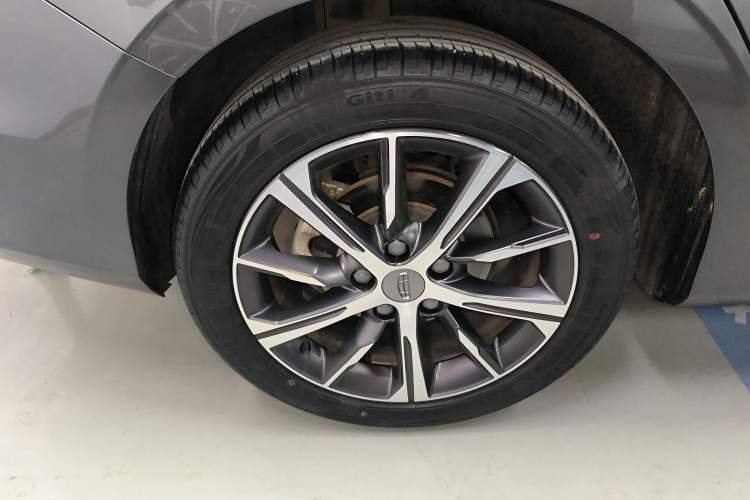 Used Geely Auto Emgrand 2022 4th Generation 1.5L CVT Luxury Model
