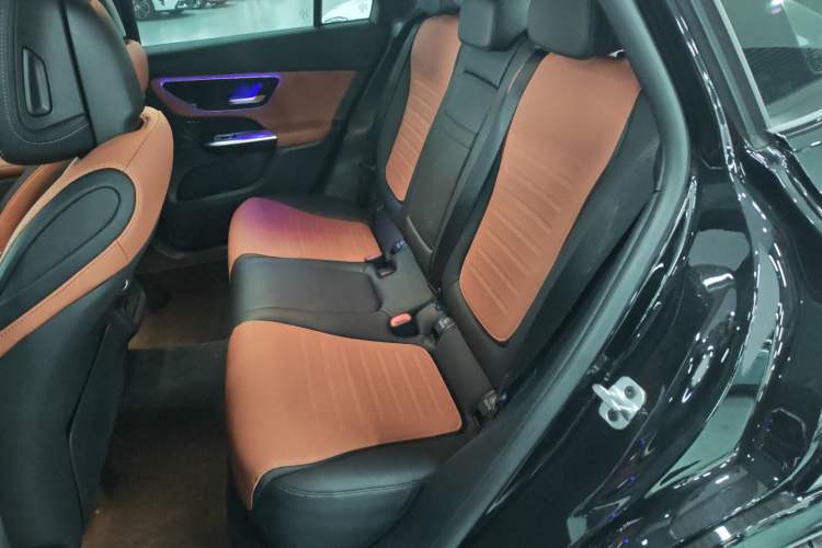 Used Mercedes-Benz GLC Coupe 2024 GLC 260 4MATIC Coupe SUV
