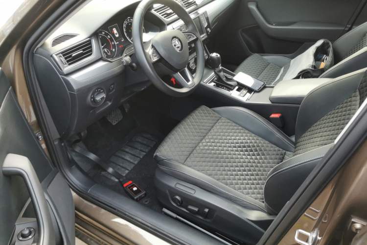 Used Skoda Superb 2016 TSI280 DSG Innovation Edition
