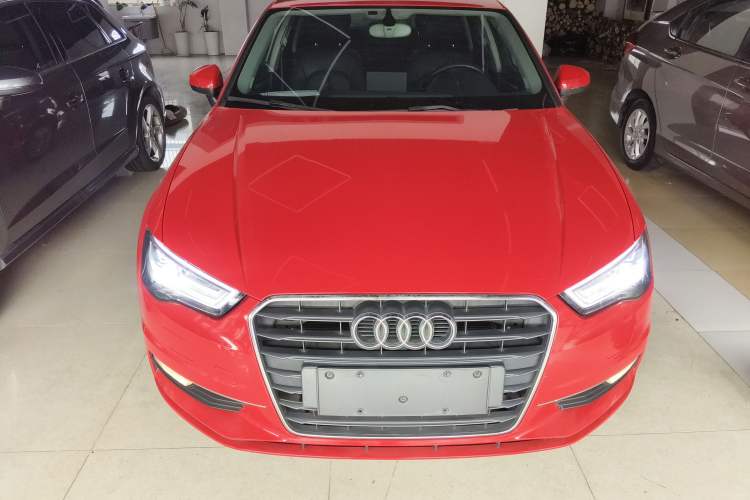 Used Audi A3 2014 Limousine 35 TFSI Automatic Advanced Model
