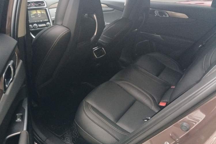 Used Lynk & Co 01 2017 2.0T Two-Wheel Drive Pro Edition
