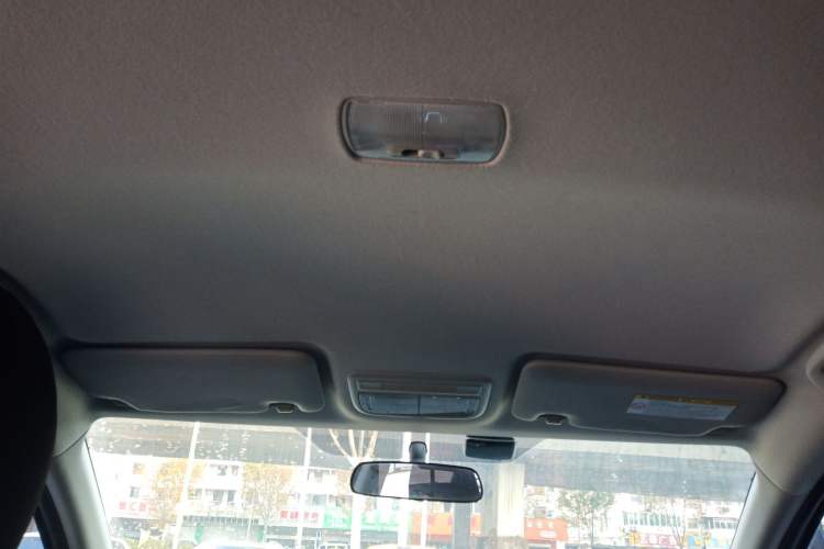 Used Honda Vezel 2015 1.5L CVT two-wheel drive Comfort trim
