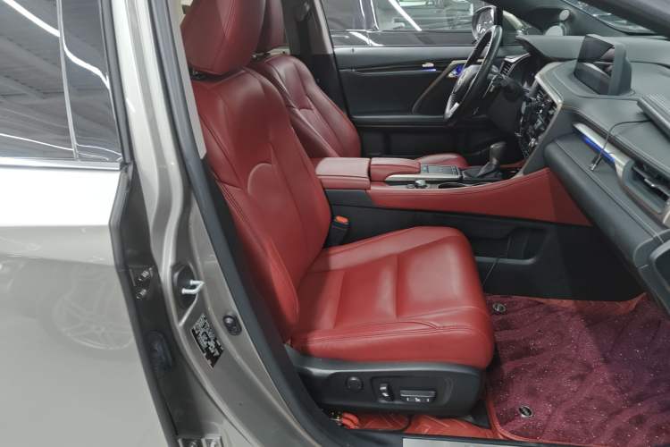 Used Lexus RX 2020 Revised Version 300 Two-Wheel Drive Elite Edition
