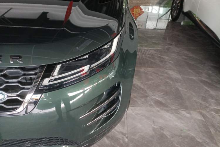 Used Land Rover Range Rover Evoque 2021 Range Rover Velar L 249PS R-Dynamic First Edition
