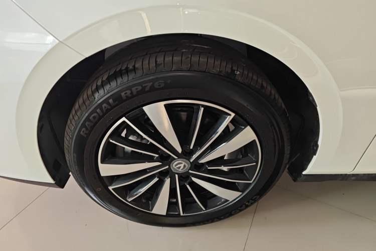 Used Changan Eado PHEV 2025 Smart New Blue Whale 145KM High-Energy Edition