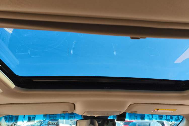 Used Buick GL8 2015 2.4L Luxury Business Premium Edition