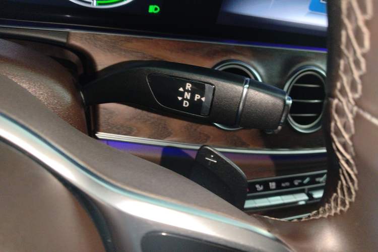 Used Mercedes-Benz E-Class 2020 E 260 L
