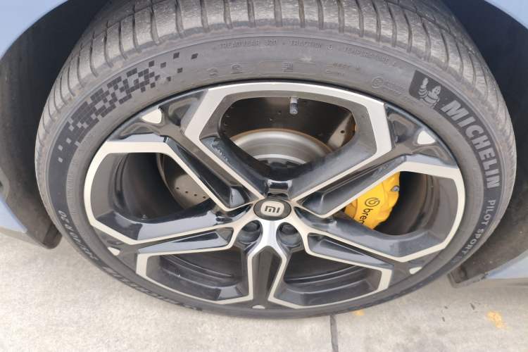 Used  SU7 2024 Rear-Drive Long-Range Intelligent Driving Version
