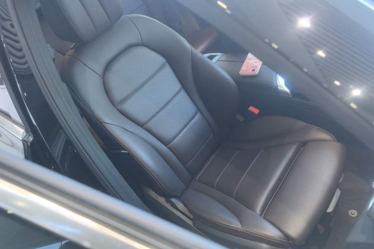 Used Mercedes-Benz GLC 2022 Facelifted GLC 260 L 4MATIC Dynamic Edition
