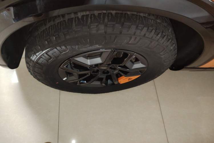 Used Ford Explorer 2024 2.3T EcoBoost Kunlun Peak Edition 7-Seater
