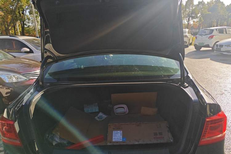 Used Volkswagen Magotan 2015 2.0 TSI Prestige Model
