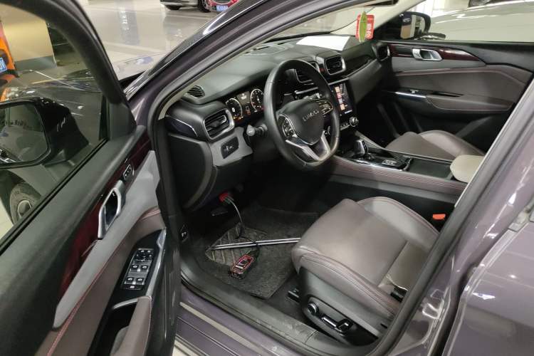 Used Lynk & Co 02 2019 High-Energy Edition 2.0T Automatic Two-Wheel Drive Shine Pro Edition China VI Standard
