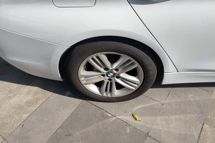 Used BMW 3 Series 2016 320Li Fashion Model
